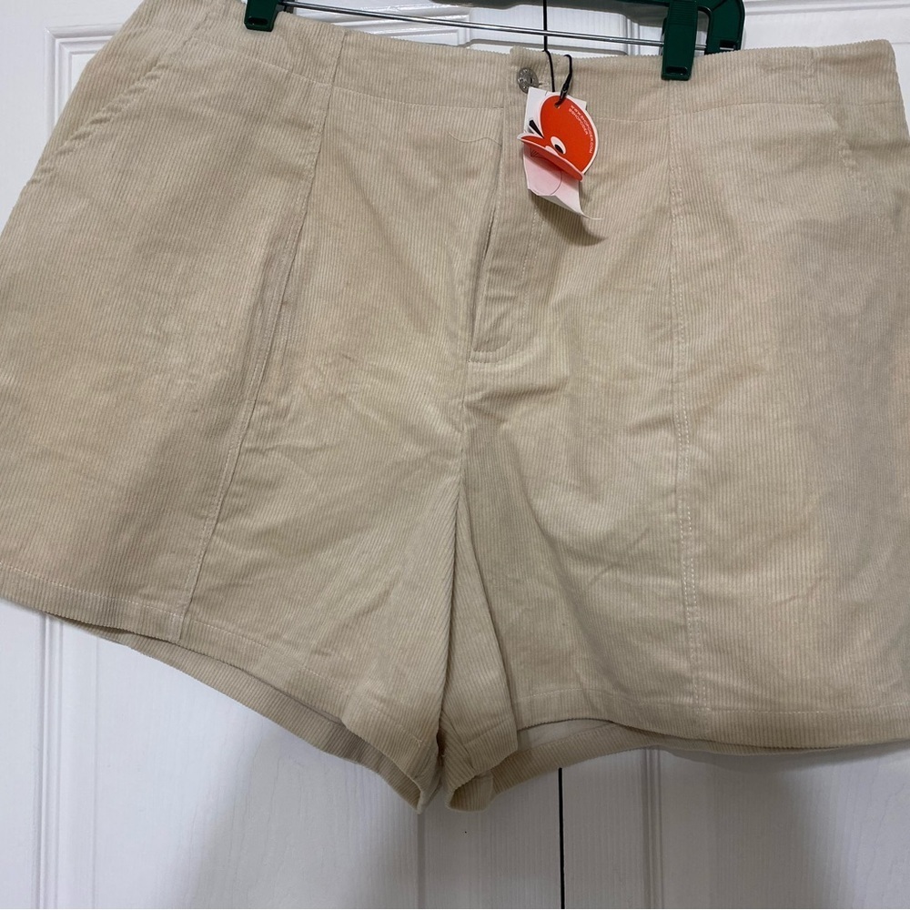 NWT CIDER Beige Corduroy Shorts size 1XL